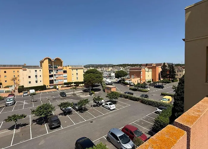 Aig168 Vue Port Avec Terrasse Parking Et Piscines 아파트